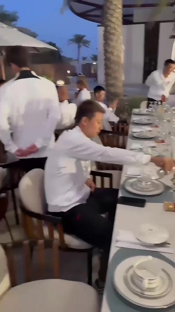 金年会金字招牌信誉至上甘超晒新年祝福视频，视频显示德尔加多已和蓉城会合