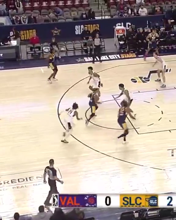 金年会👀给个机会？小托马斯G联盟背靠背轰30分🔥两战爆砍70分！