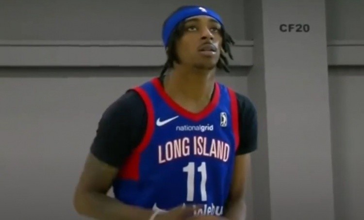 金年会薛思佳：多诺万-威廉姆斯最快将于本周五到上海 状态应该不成问题