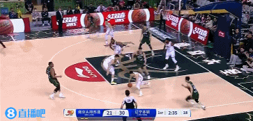 金年会金字招牌诚信至上风驰电掣！王岚嵚反击一马当先 强攻上篮打进可惜加罚不中