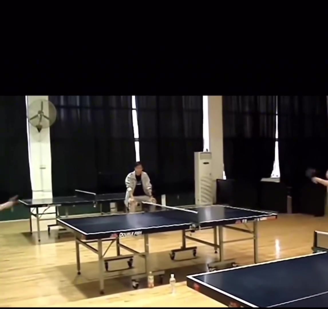 金年会金字招牌信誉至上天赋！吴敬平晒樊振东10岁视频：17年前就在用近几年的先进技术