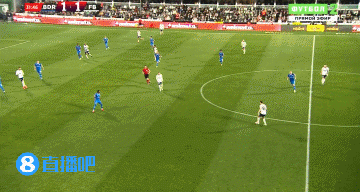 金年会金字招牌信誉至上还手了😂塔利斯卡送点费内巴切遭扳平 随后瞬间4分钟2球变成3-1