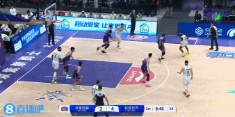 金年会金字招牌诚信至上一飞冲天！里勒抢断反击送妙传 朱松玮接球腾空暴起双手灌筐