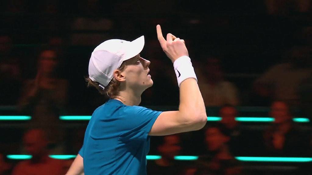 辛纳称四个词让自己变得强大，德约前教练说网坛需要意大利人